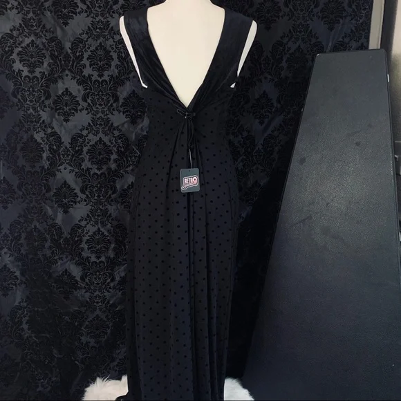 NWT Retrolicious Baroness Maxi Black Dress - Picture 5 of 8